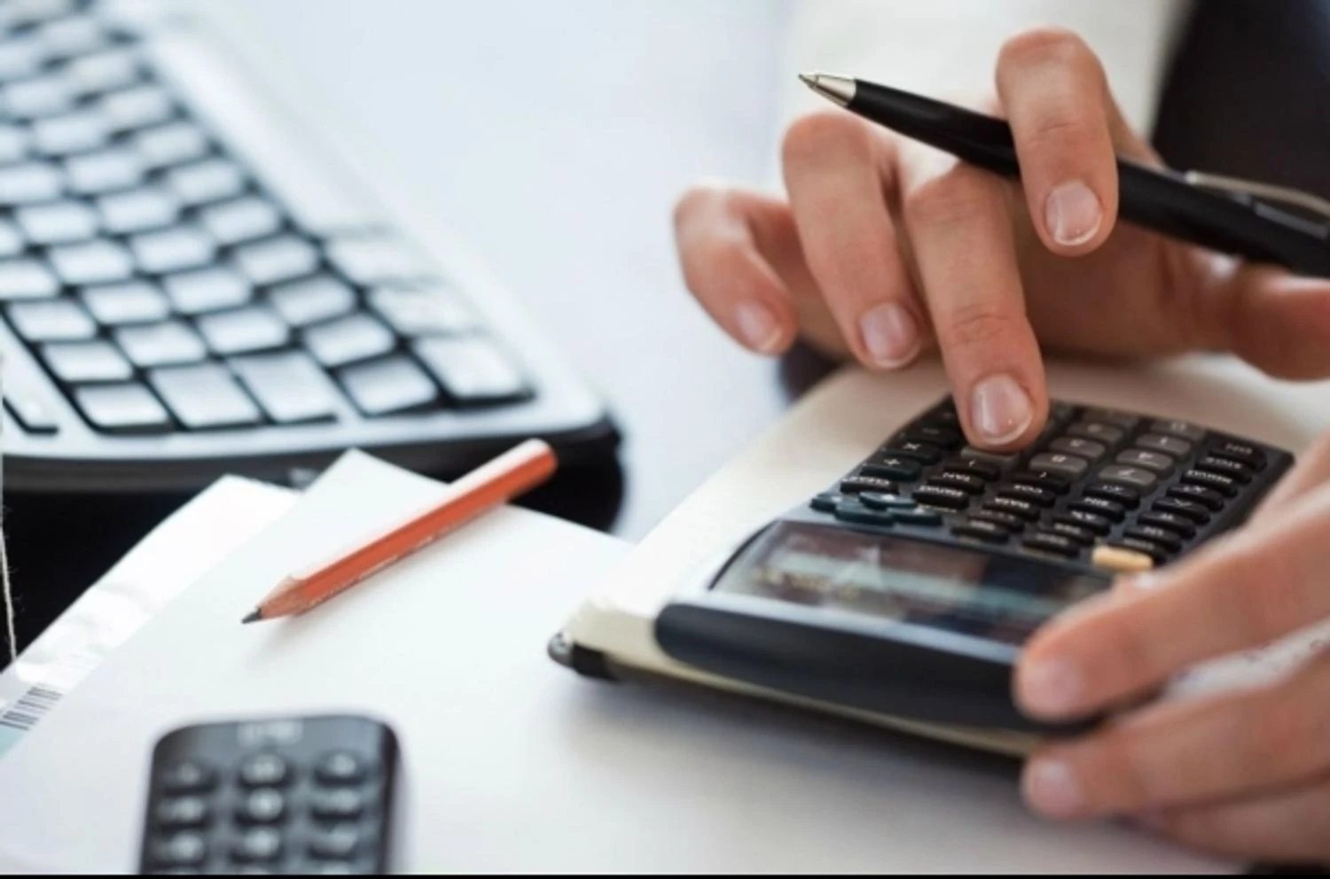 Податки для ФОП у 2026 році: як змінюють та кому потрібні платіжні термінали