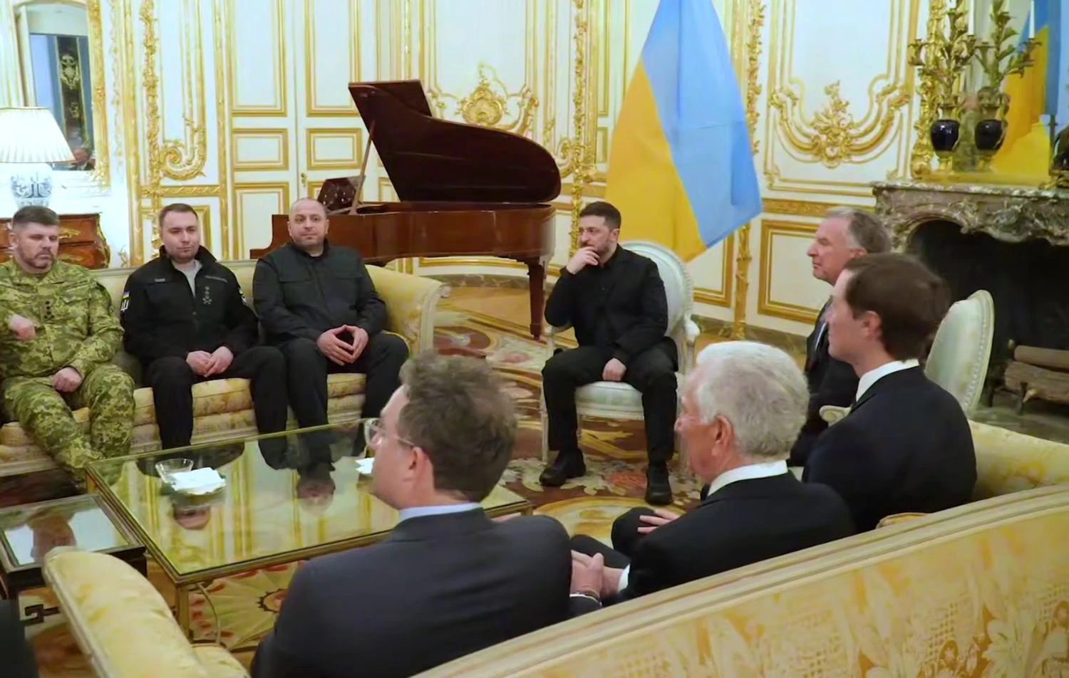 Українська делегація продовжила обговорювати дипломатичний шлях закінчення війни з посланцями Трампа - Зеленський