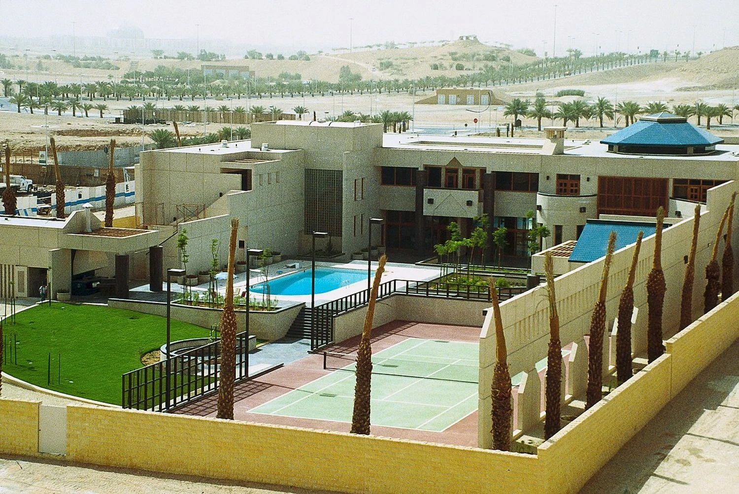 Держдеп США наказав дипломатам терміново покинути Саудівську Аравію