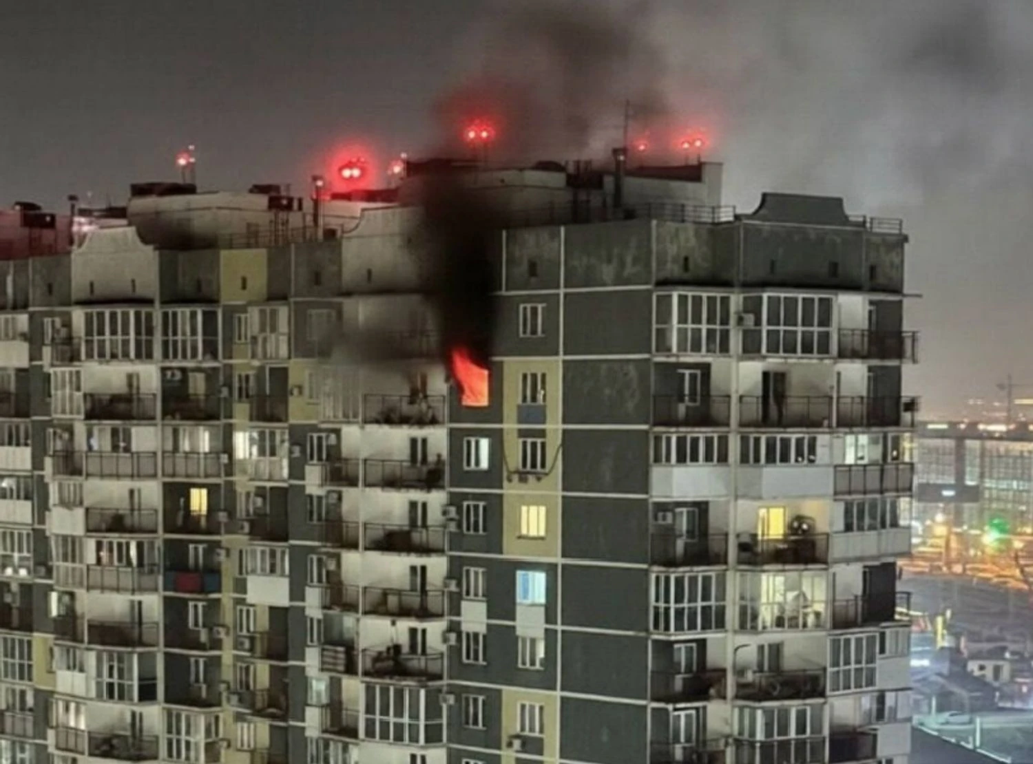 Дрони вночі атакували краснодар – є загиблий і пожежі