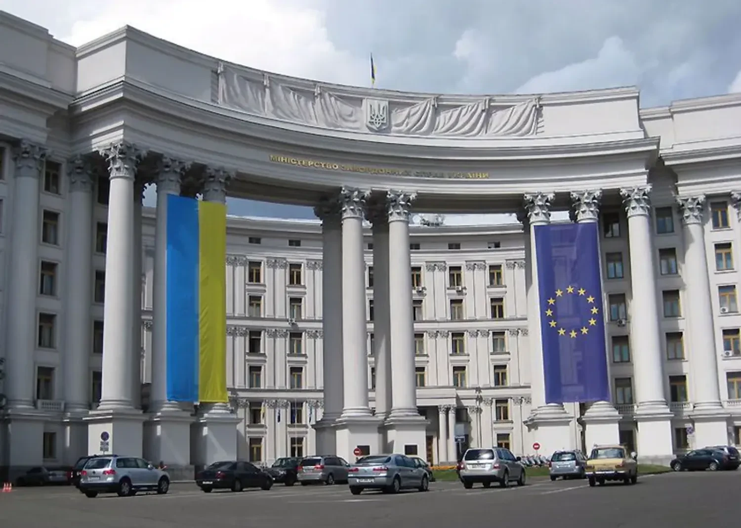 МЗС: Угорщина політизує питання нафтопроводу