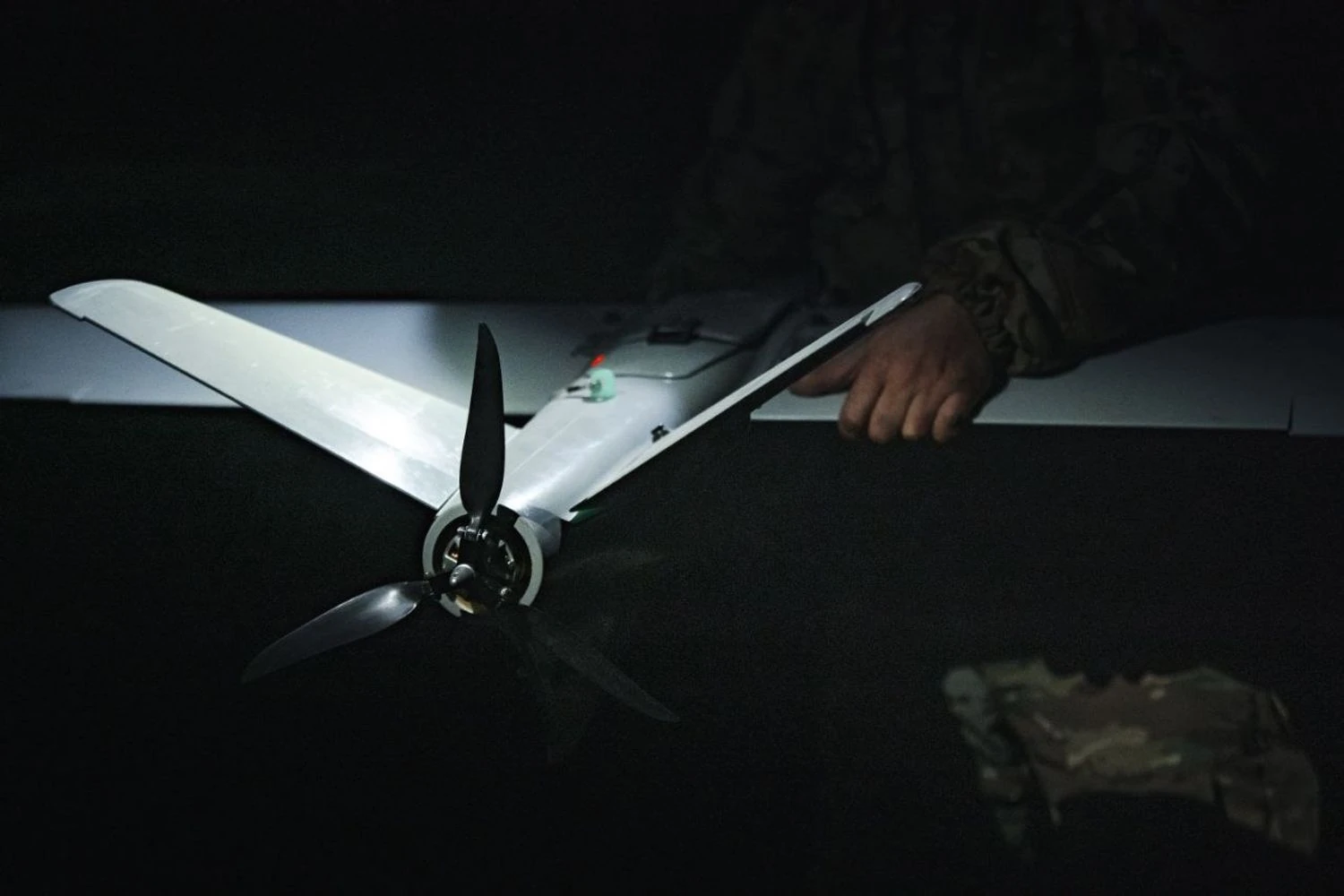 Генштаб підтвердив ураження нафтобази окупантів у Криму і нафтоперекачувальної станції "кримська"