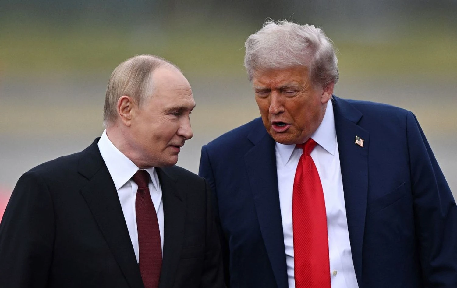 Ексклюзив"Трамп дарує путіну перемогу" - експерт оцінив запрошення путіна на G20 МЗС РФ підтвердило отримання запрошення на саміт G20 у США. Експерт вважає цей крок проявом слабкості Заходу та дипломатичною
перемогою кремля.Політика • 15:48 • 15131 перегляди