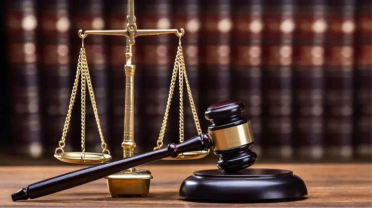 ВАКС конфіскував понад 7,3 млн грн необґрунтованих активів посадовця міграційної служби на Хмельниччині