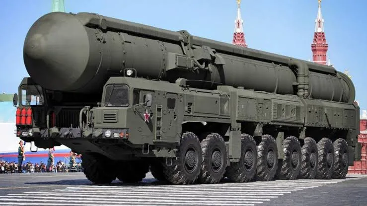Потрібно для майбутнього застосування зброї: путін пояснив, чому "Орєшніком" вдарили по "сараю" в Україні