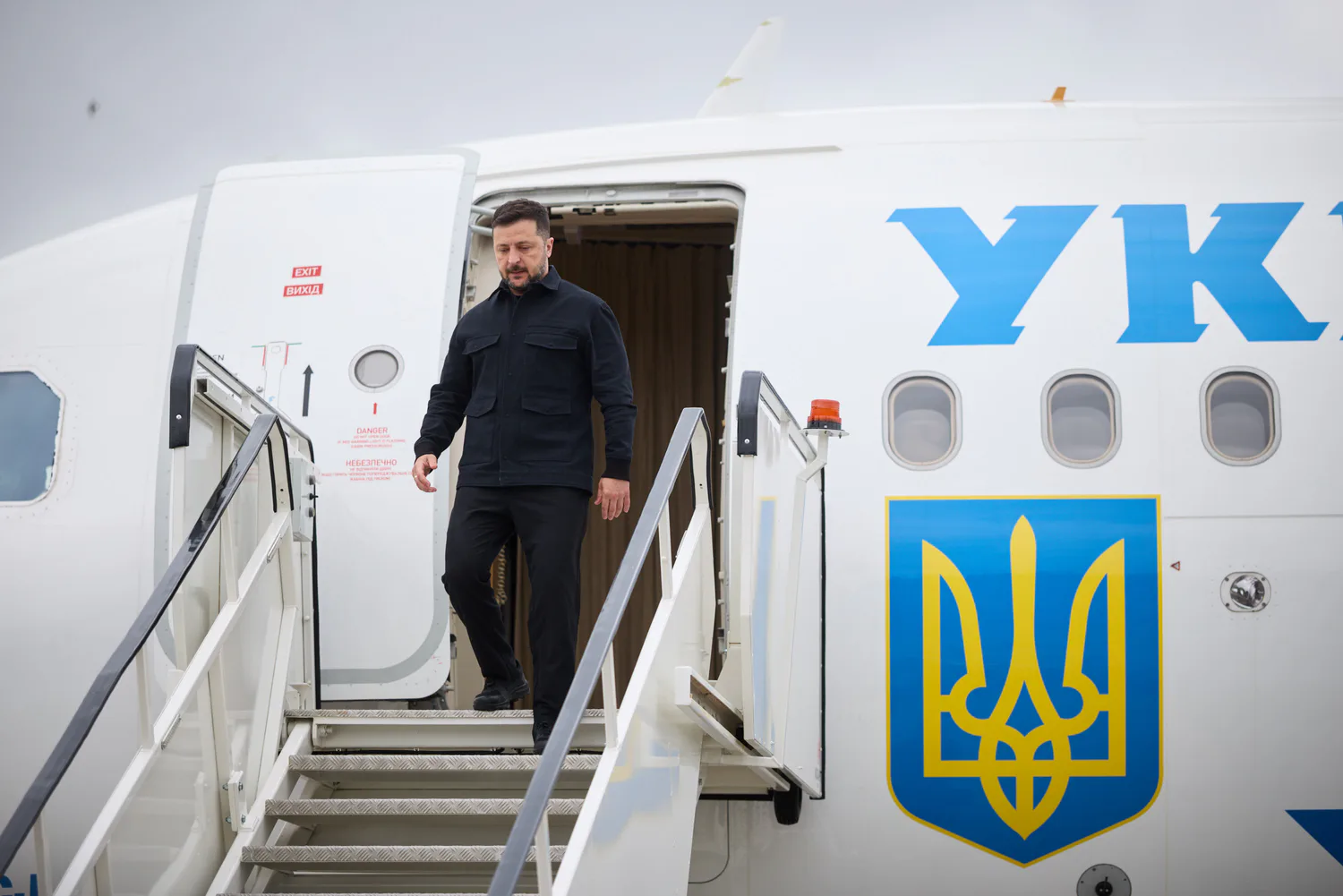 Зеленський прибув в Ірландію
