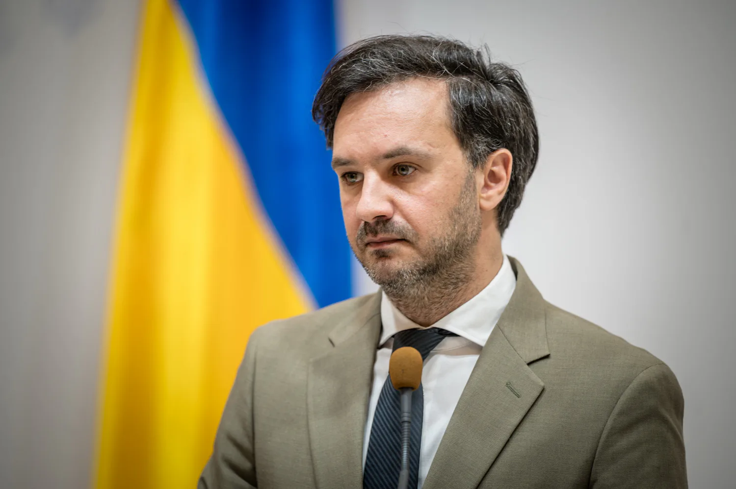 Настільки ж таємна, наскільки неважлива - Тихий про зустріч ексокопосадовців Німеччини та рф у Баку